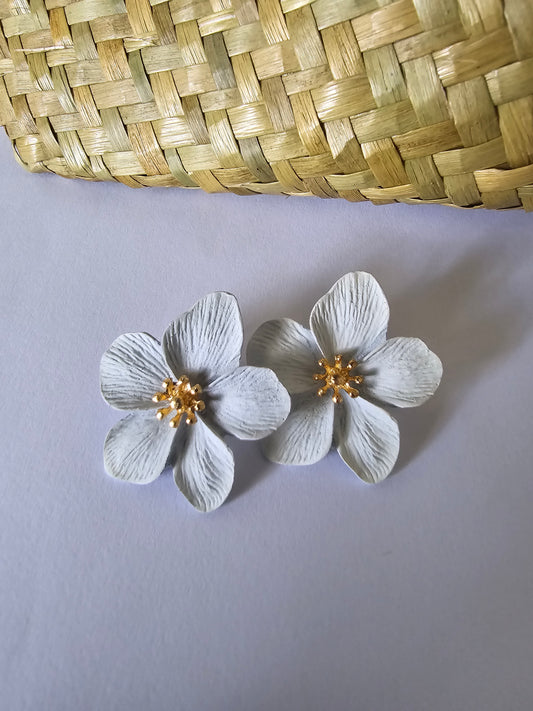 Fun Flower Ceramic Stud Earrings White - Pacific Collection