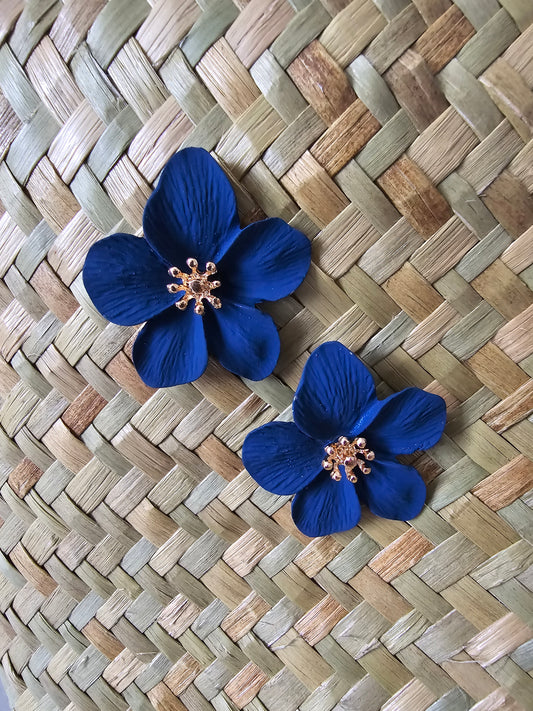 Fun Flower Ceramic Stud Earrings Blue - Pacific Collection