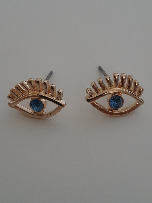 Mezmerising Blue Eye Diamante in Gold